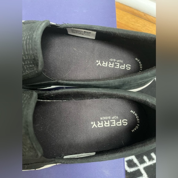 Black Sperry sneakers - Picture 4 of 8
